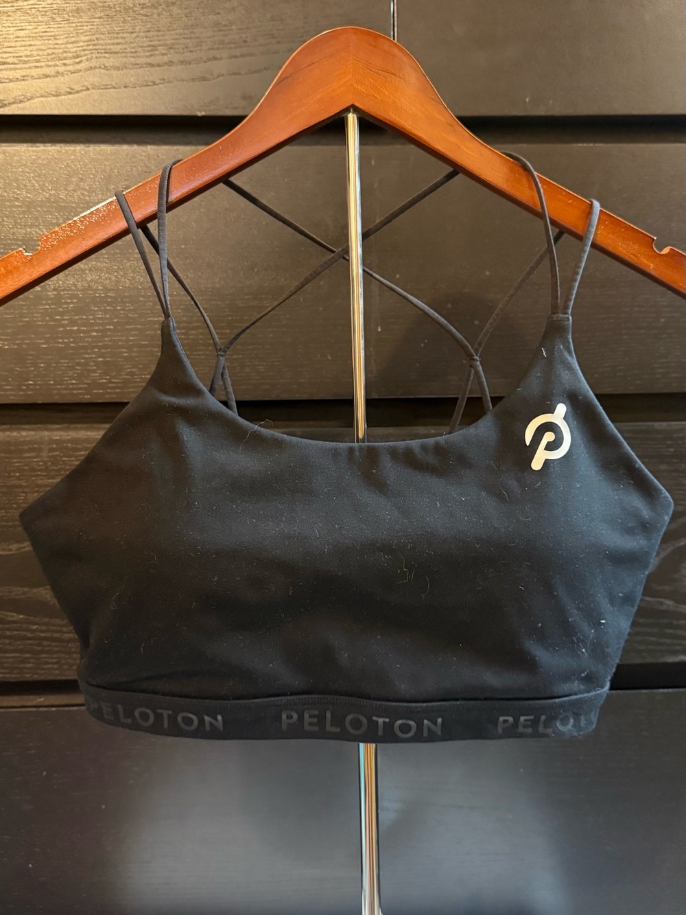 Peloton Black Strappy Sports Bra - Size Large